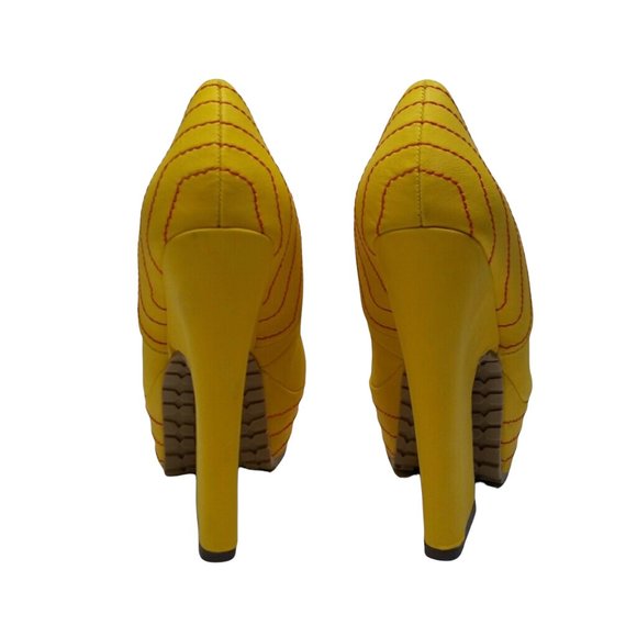 Michael Antonio YELLOW Pump Platform Pump heels. Size 5.5 NEW - Picture 6 of 7